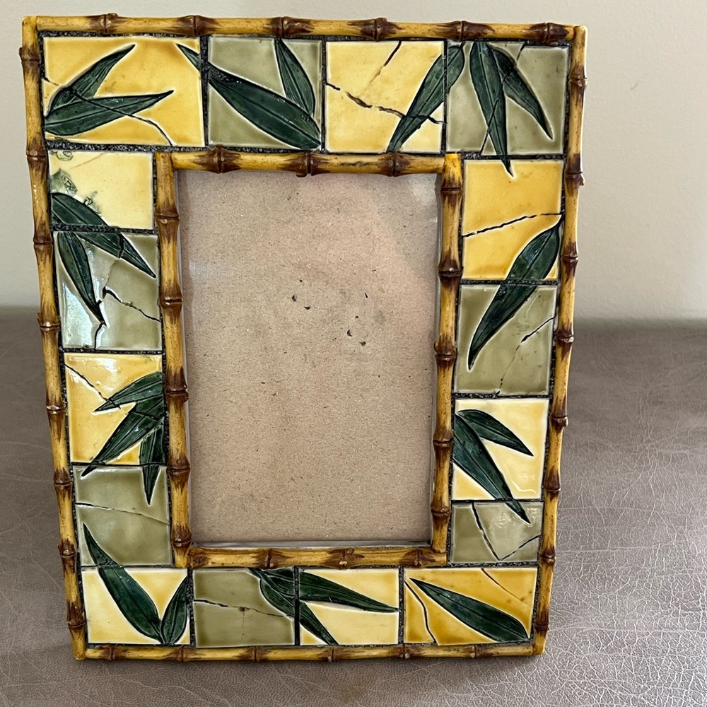 Mosaic Tile Frame - Picture 5 of 10